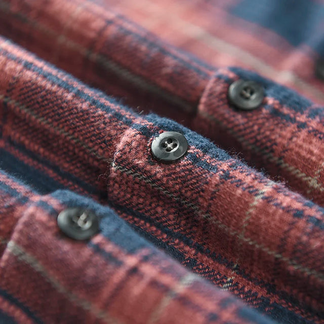 Elegante camisa de cuadros